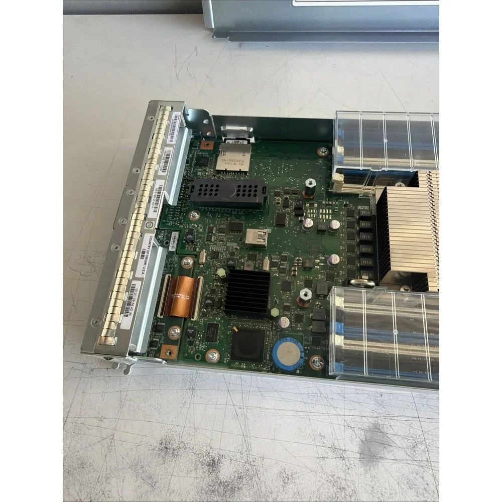 Cisco UCS B200 M4 Blade Server Core E5-2640V3 ,No HD No RAM